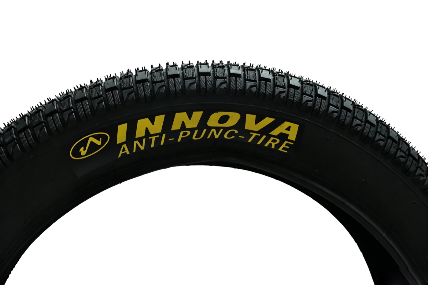 Innova 20x4 Puncture Resistant Tire