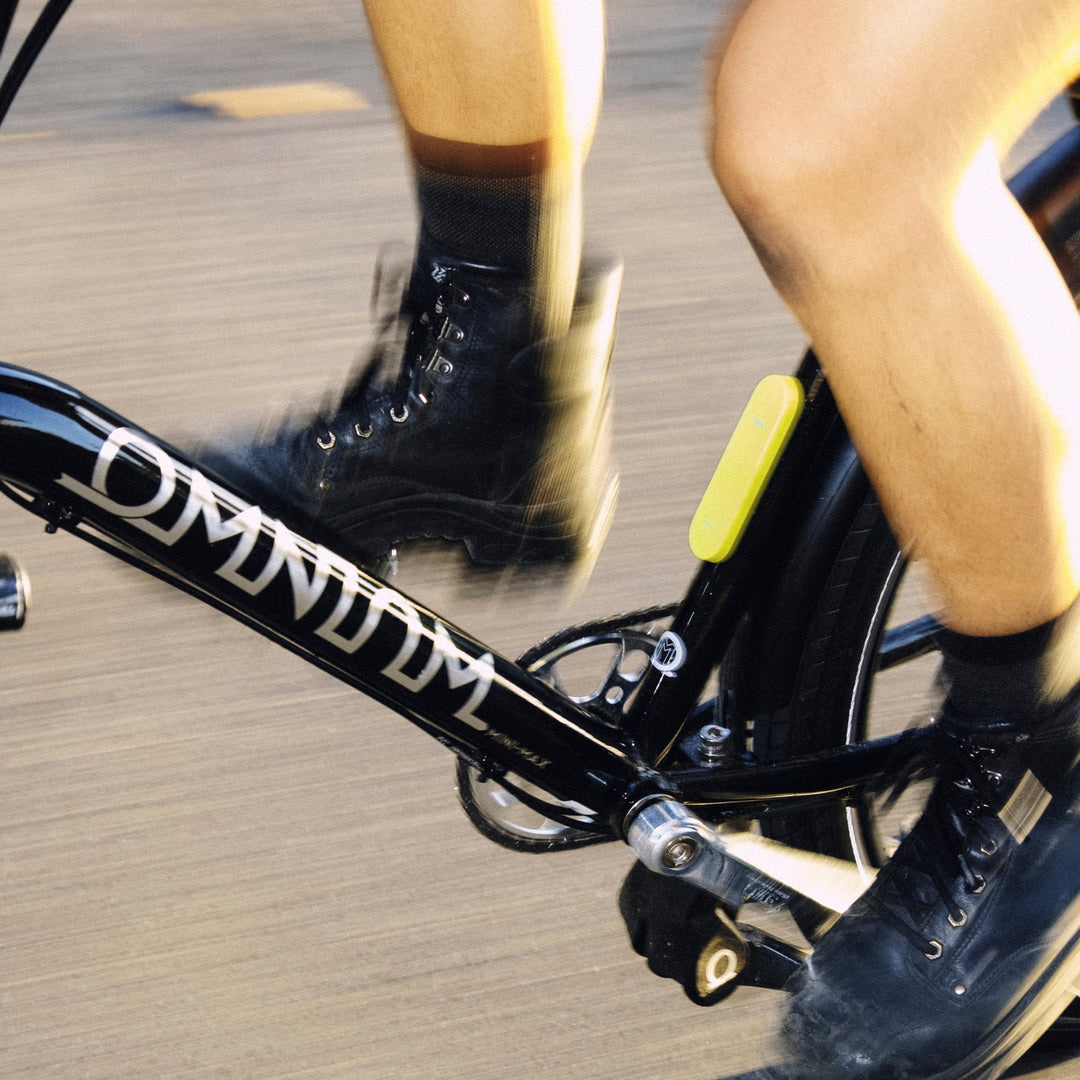 Knog Scout mounted on a bike frame
