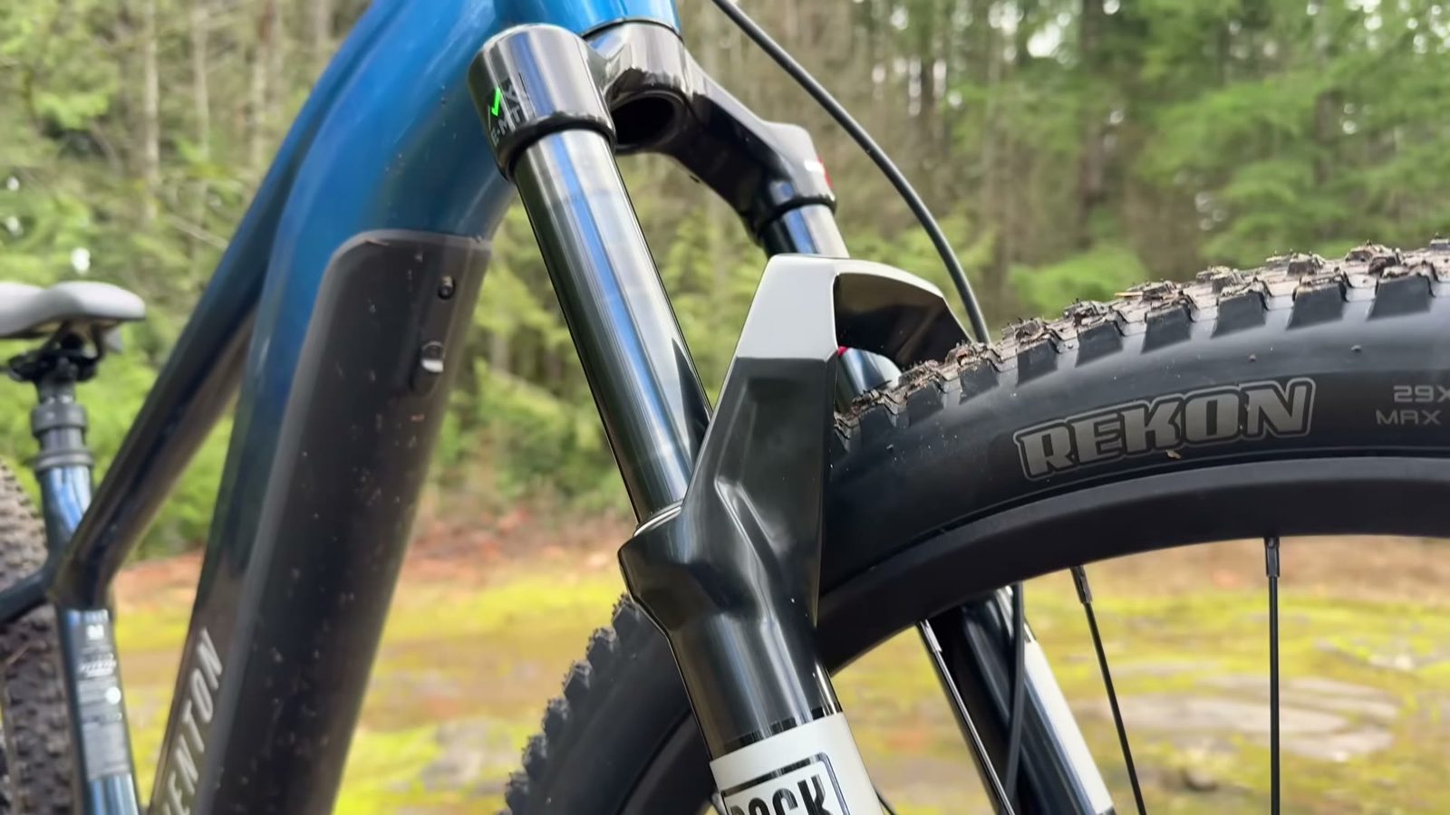 Ramblas ADV fork compressing through rough terrain