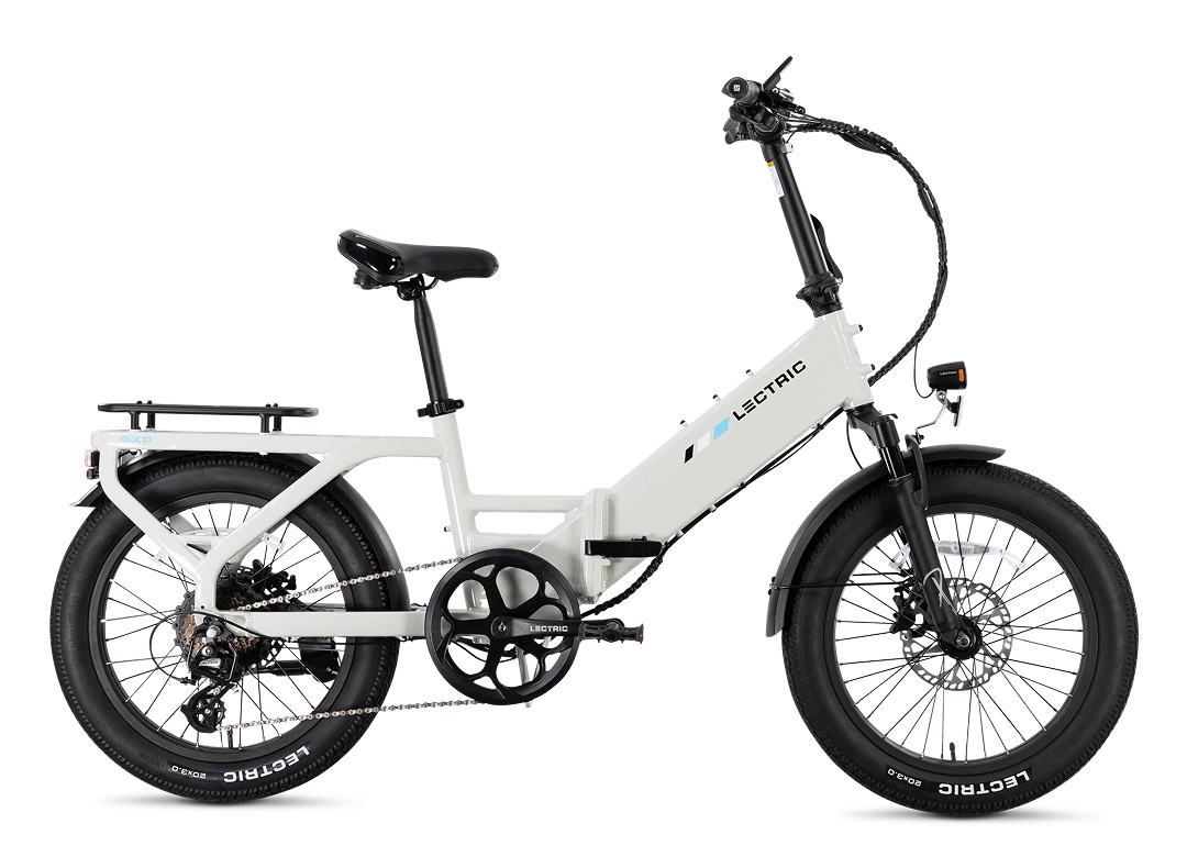 Lectric XP4 in Stratus White