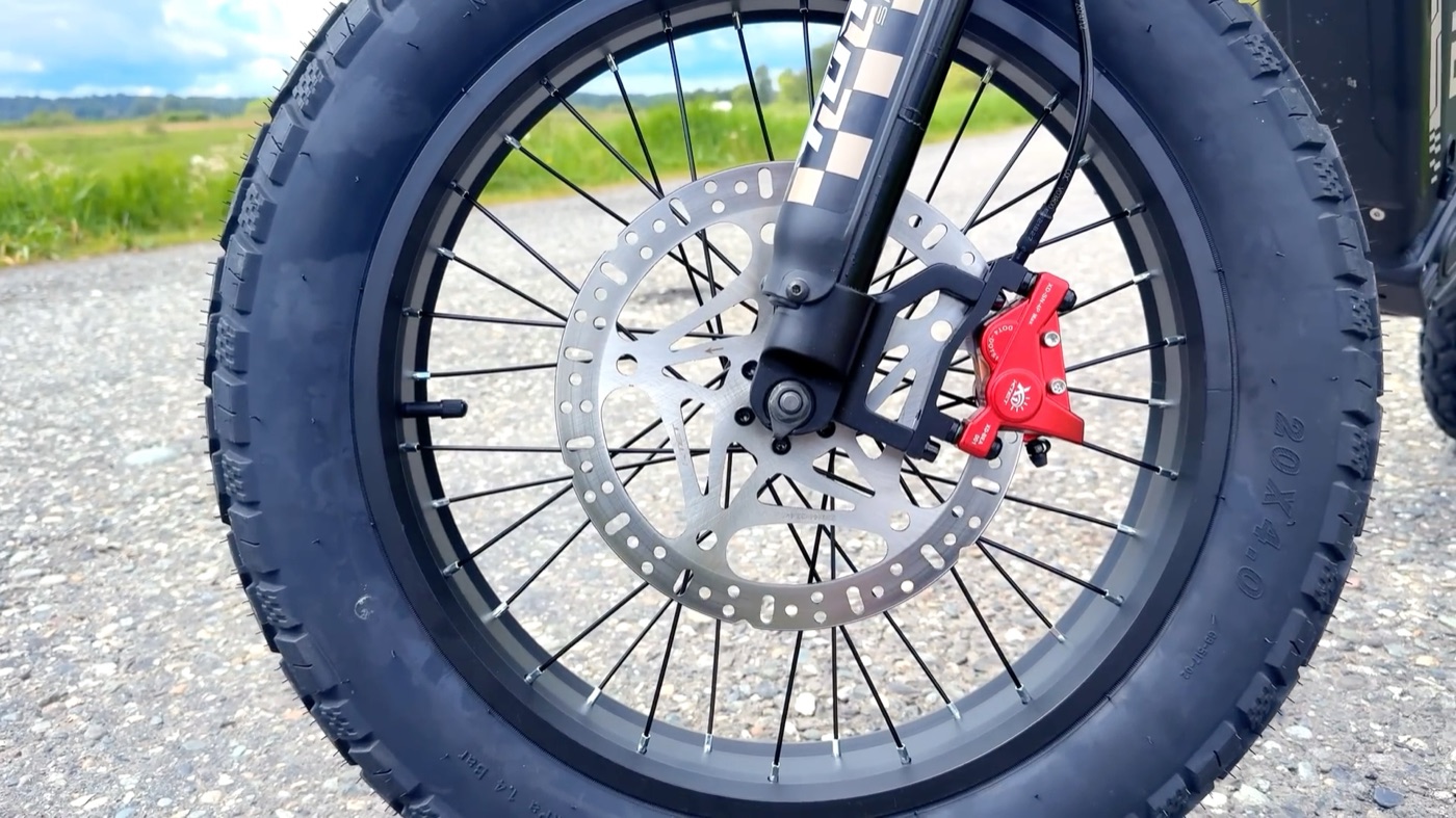 Tuttio ICT front brake caliper and rotor