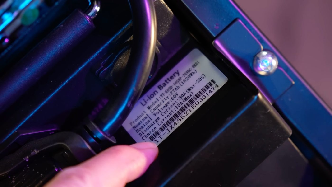 Battery specification label on the Yozma IN 10 Pro