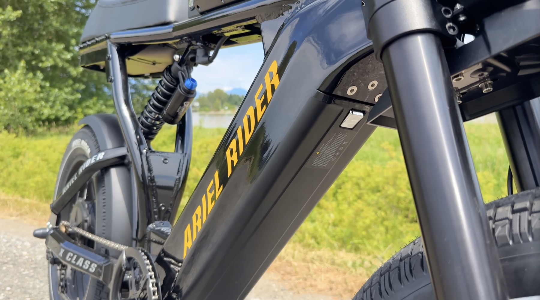 X-Class 60V hydraulic brake